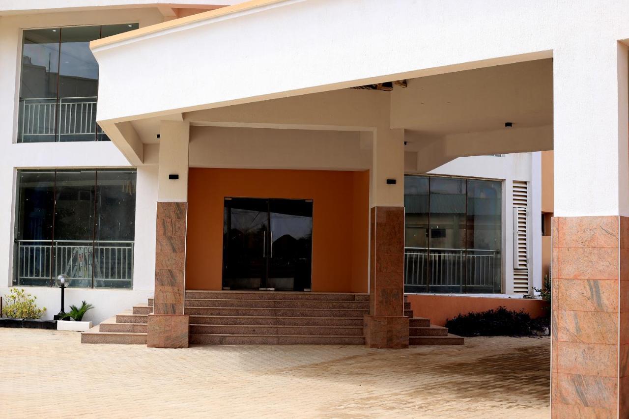 Guest Pride Hotel Kano Extérieur photo