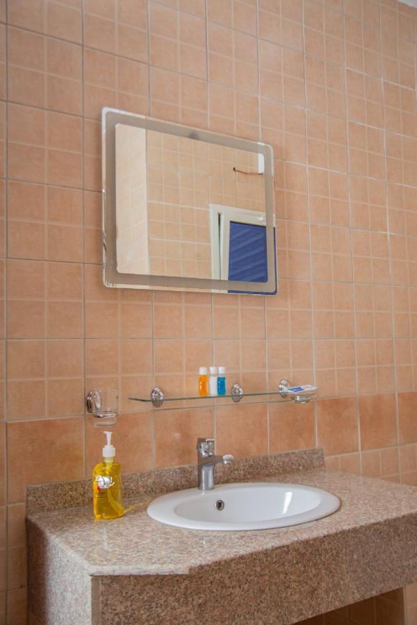 Guest Pride Hotel Kano Extérieur photo