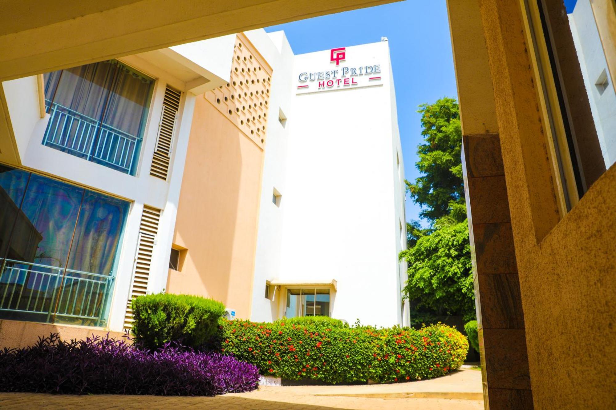 Guest Pride Hotel Kano Extérieur photo